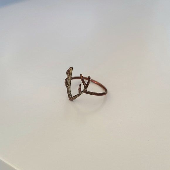 Free w. Purchase-Antler Ring - Picture 4 of 8